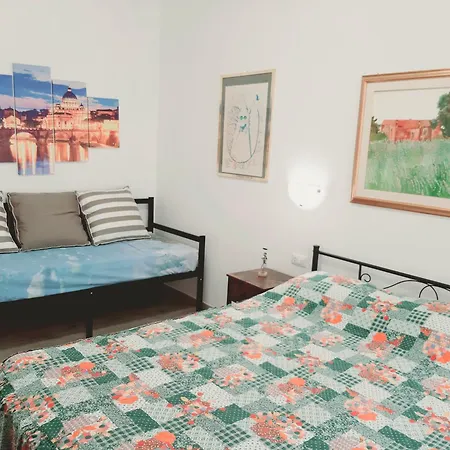 Stanza 1 Casa Flora Rome